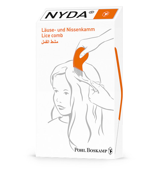 NYDA® Läuse- und Nissenkamm in Orange, geliefert in Verpackung mit Abbildung eines kammenden Kindes.
